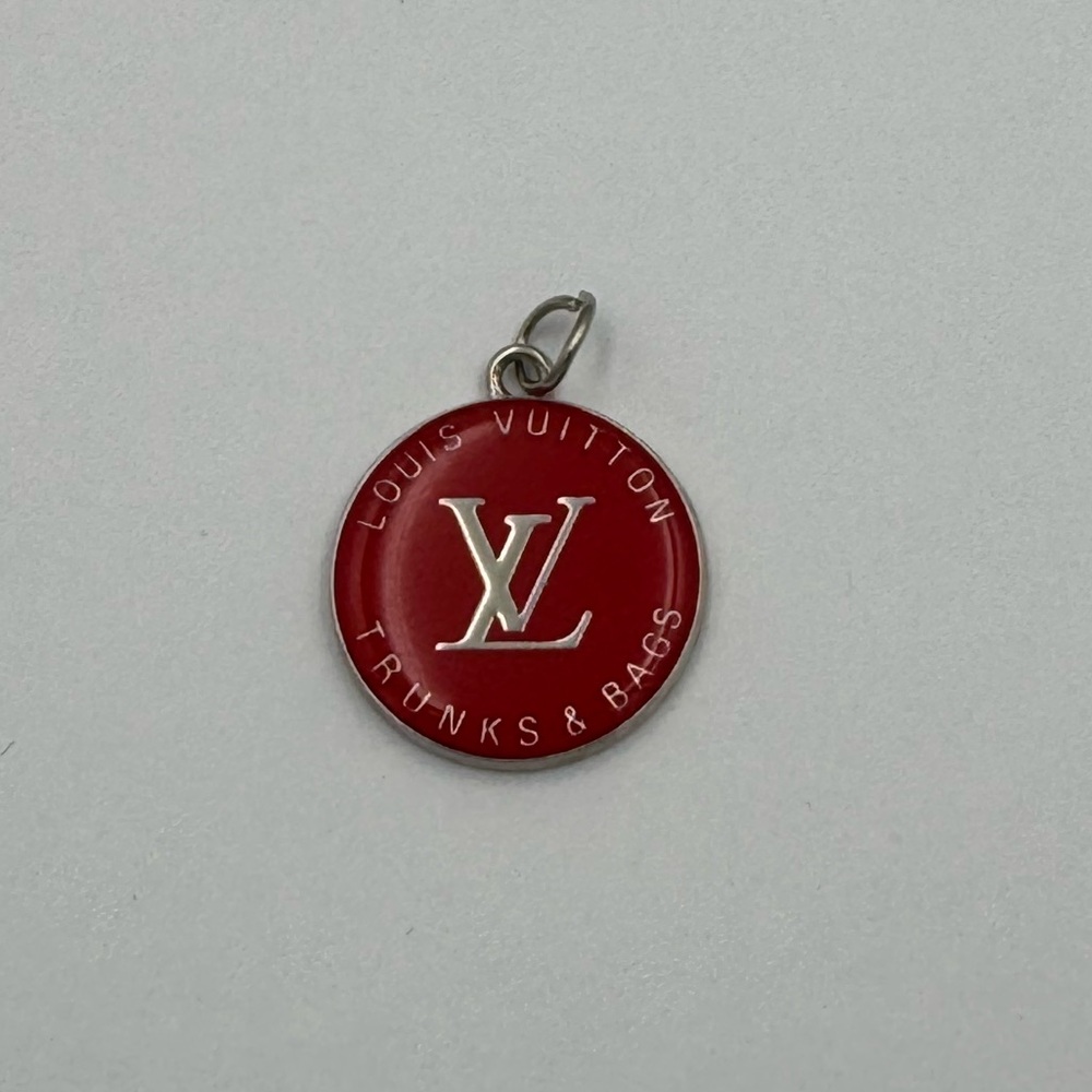 Louis Vuitton Pendant